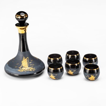 Набор из графина и шести стопок черного цвета с изображением парусников, "Bohemia glass"