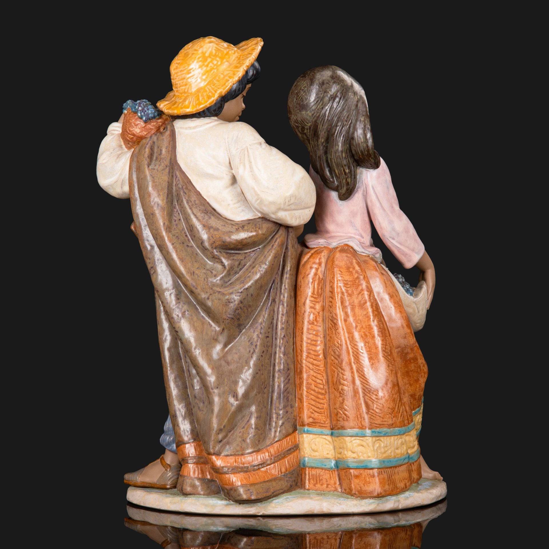 Статуэтка винтажная First Crush (Первая влюбленность), автор Jose Puche, Lladro Gres, керамика, Испания, 1970-1999 гг.