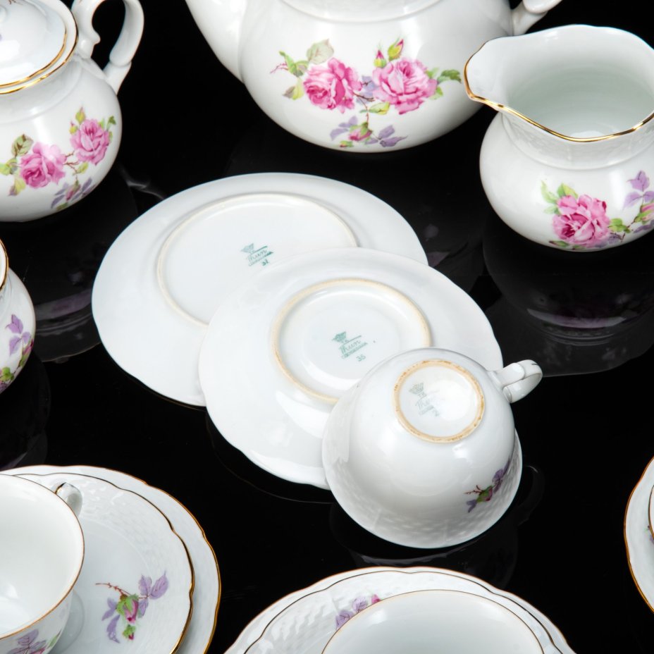 Сервиз чайный с цветочным декором на 6 персон (22 предмета), фарфор, деколь, золочение, Thun (Тун), Чехословакия, 1960-1990 гг.