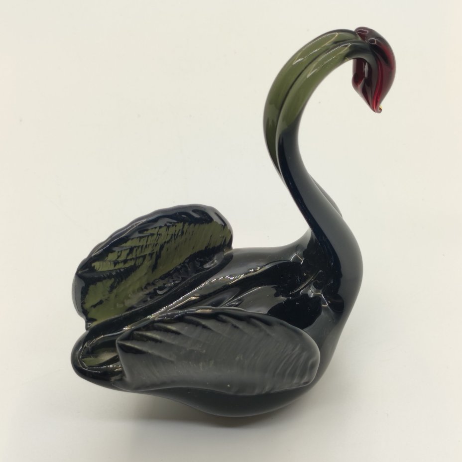 Статуэтка "Чёрный лебедь"