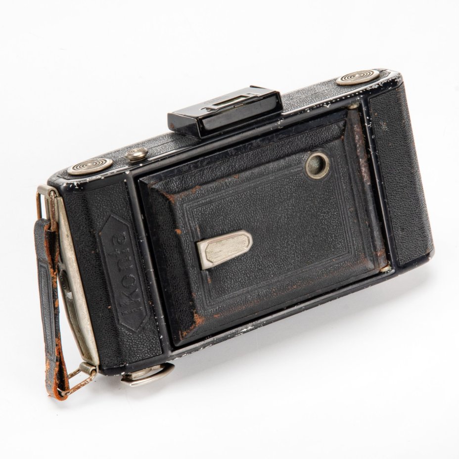 Фотоаппарат плёночный "Ikonta 520/2", металл, стекло, кожа, Carl Zeiss, Германия, 1929-1938 гг.