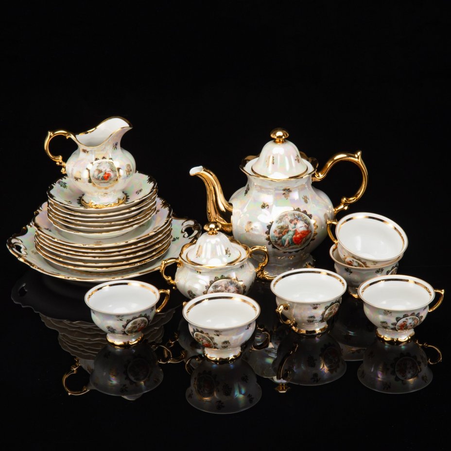 Сервиз чайный "Мадонна" на 6 персон (22 предмета), фарфор, люстр, деколь, золочение, Sonneberg Porzellan, ГДР, 1960-1970 гг.