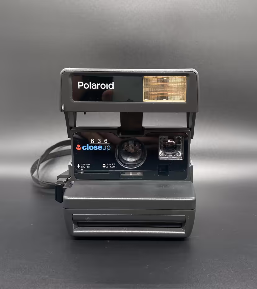 Фотоаппарат мгновенной печати "Polaroid 636 Close Up" в оригинальной коробке, пластмасса, Великобритания, 1980-1990 гг., Polaroid