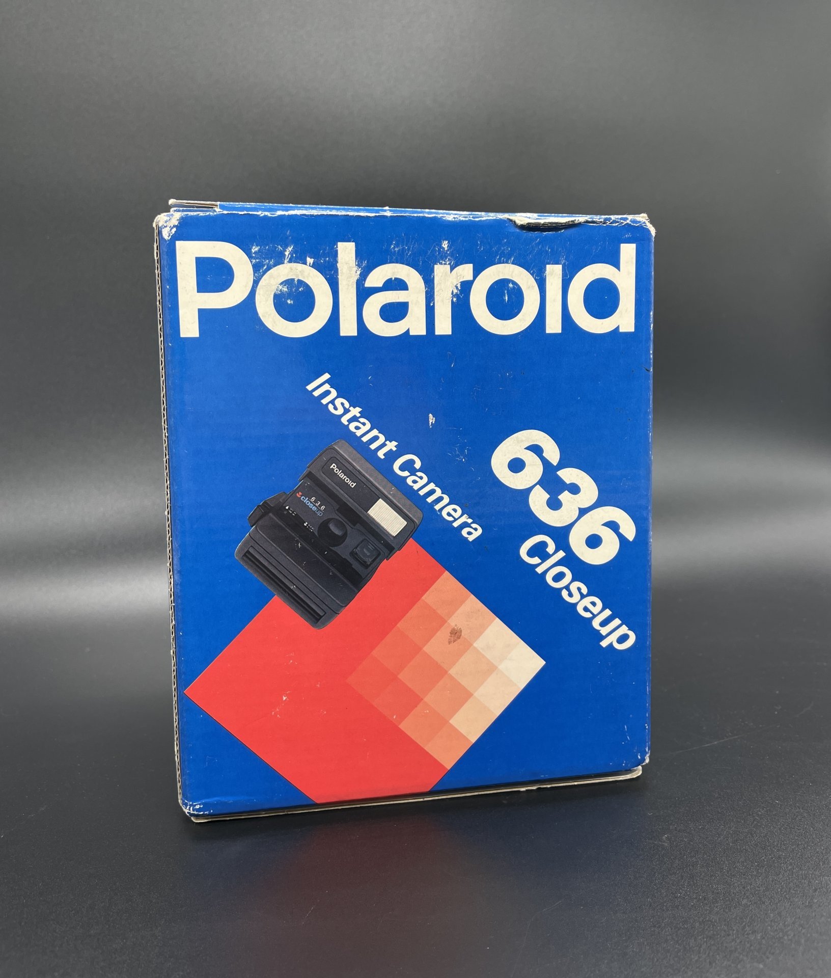 Фотоаппарат мгновенной печати "Polaroid 636 Close Up" в оригинальной коробке, пластмасса, Великобритания, 1980-1990 гг., Polaroid