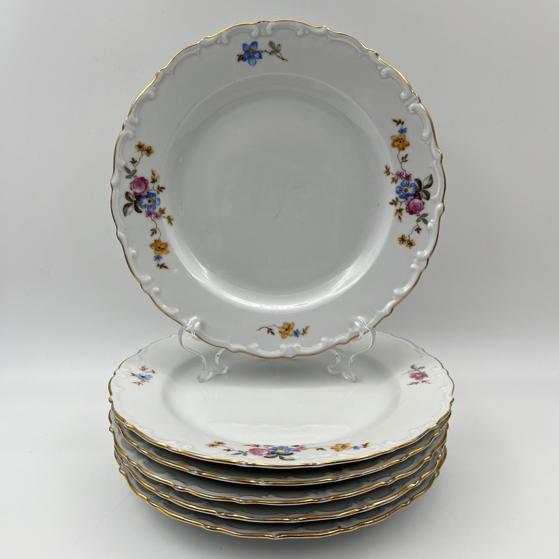 Набор десертных тарелок с цветочным и рельефным декором на 6 персон