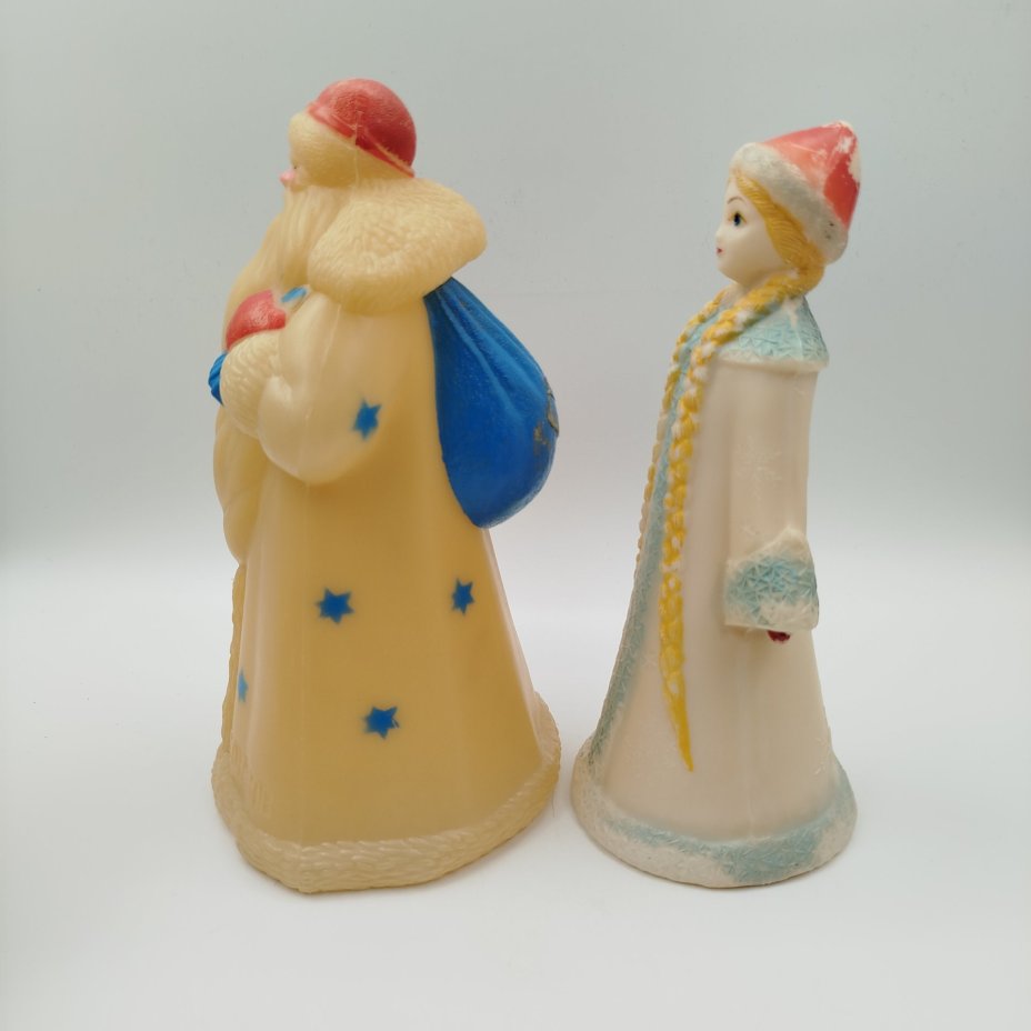 Фигуры под ёлку "Дед Мороз и Снегурочка", надпись на шубе Деда Мороза "1969. Дом Союзов"