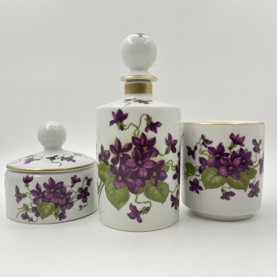 Дамский набор (Флакон, шкатулка, карандашница), украшенный цветочным декором, Herramidz