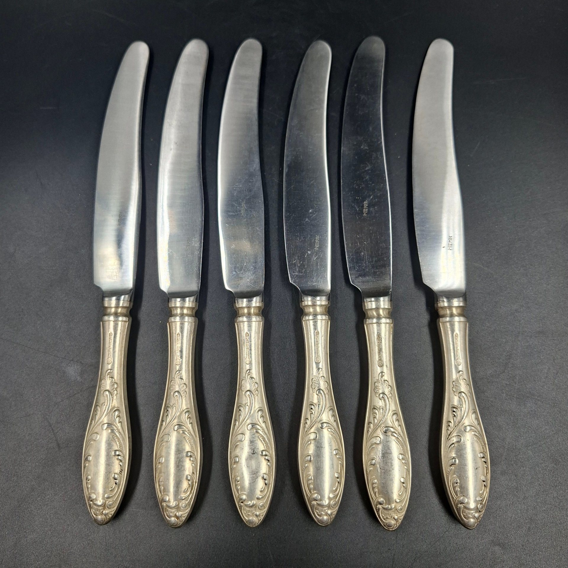 Набор из шести столовых ножей "Пламя", мНЦ (медь-никель-цинк), нержавеющая сталь, Кольчугинский завод цветных металлов, СССР, 1960-1990 гг.