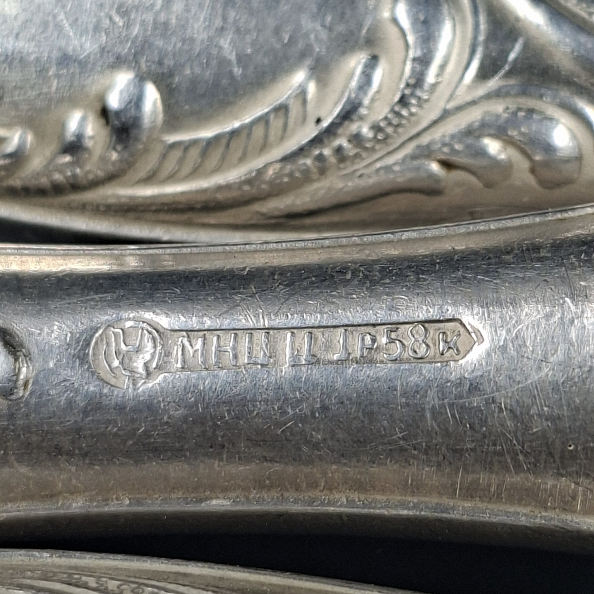 Набор из шести столовых ножей "Пламя", мНЦ (медь-никель-цинк), нержавеющая сталь, Кольчугинский завод цветных металлов, СССР, 1960-1990 гг.