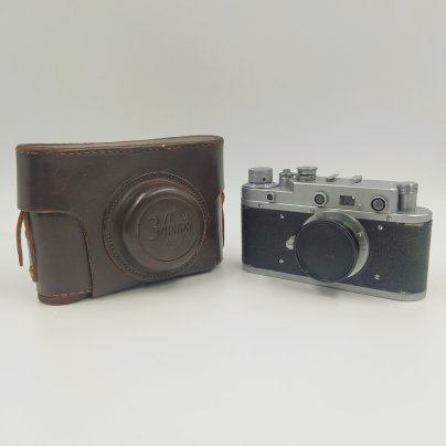 Фотоаппарат "Зоркий-С" с объективом "Индустар-22" в оригинальном кофре, Красногорский механический завод (КМЗ)