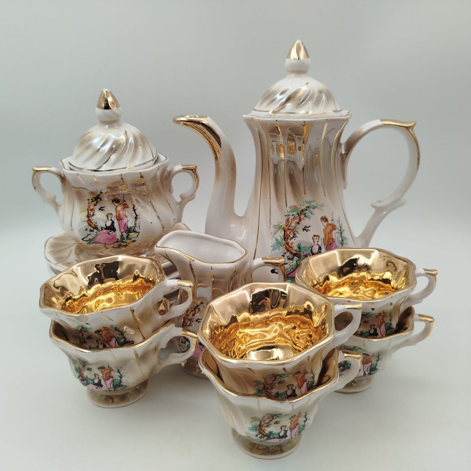 Сервиз кофейный "Мадонна" на 6 персон (15 предметов), Doganay Ceramic, керамика, глазурь, деколь, золочение, Турция, 1990-2010 гг.