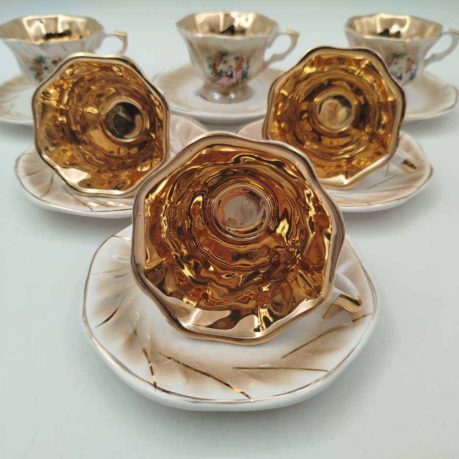 Сервиз кофейный "Мадонна" на 6 персон (15 предметов), Doganay Ceramic, керамика, глазурь, деколь, золочение, Турция, 1990-2010 гг.
