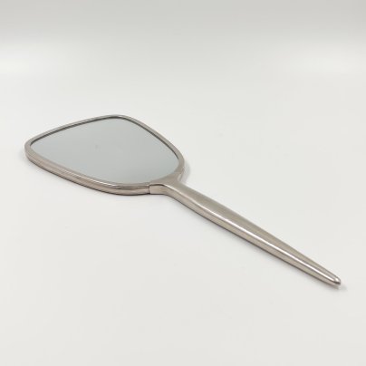 Зеркало в металлической оправе с изображением птиц