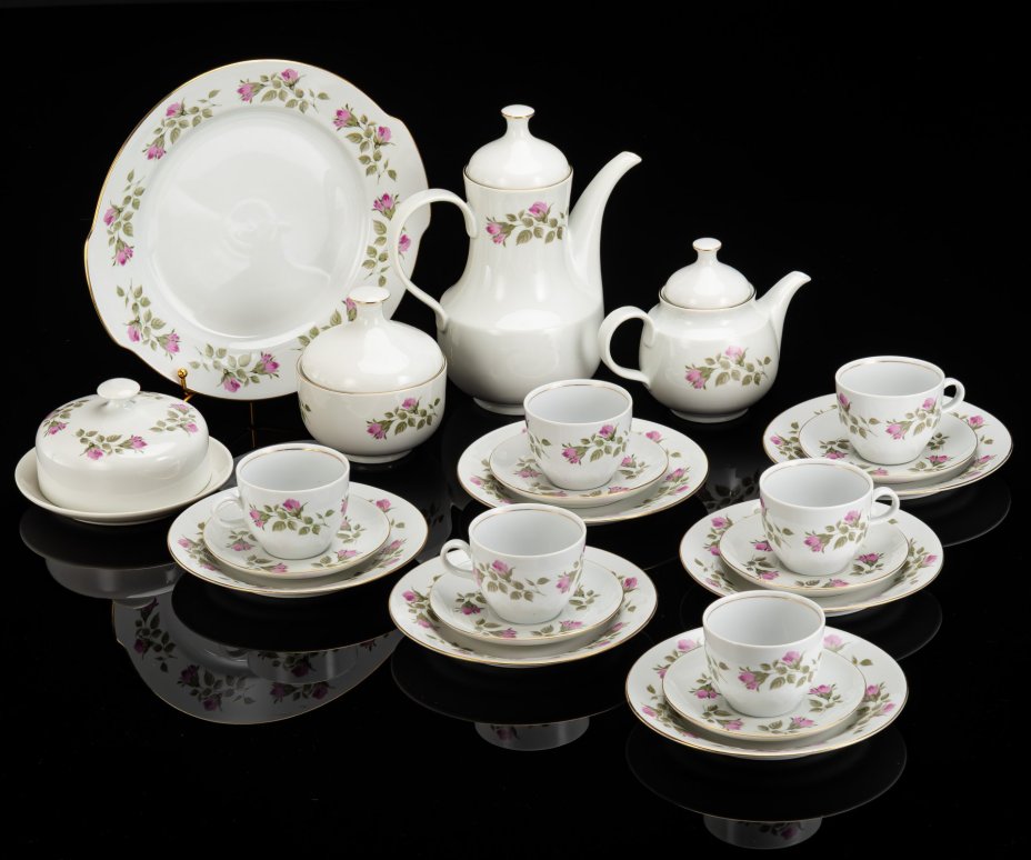 Сервиз чайный "Распускающаяся роза" на 6 персон (23 предмета)