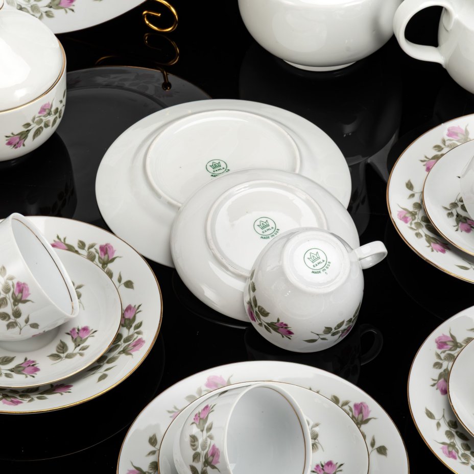 Сервиз чайный "Распускающаяся роза" на 6 персон (23 предмета)