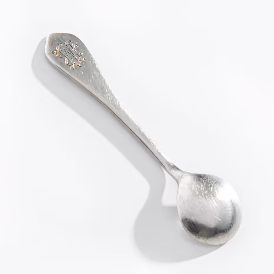 Миниатюрная ложка для соли с монограммой "MB", серебро 800 пр., Австрия, 1872-1922 гг.