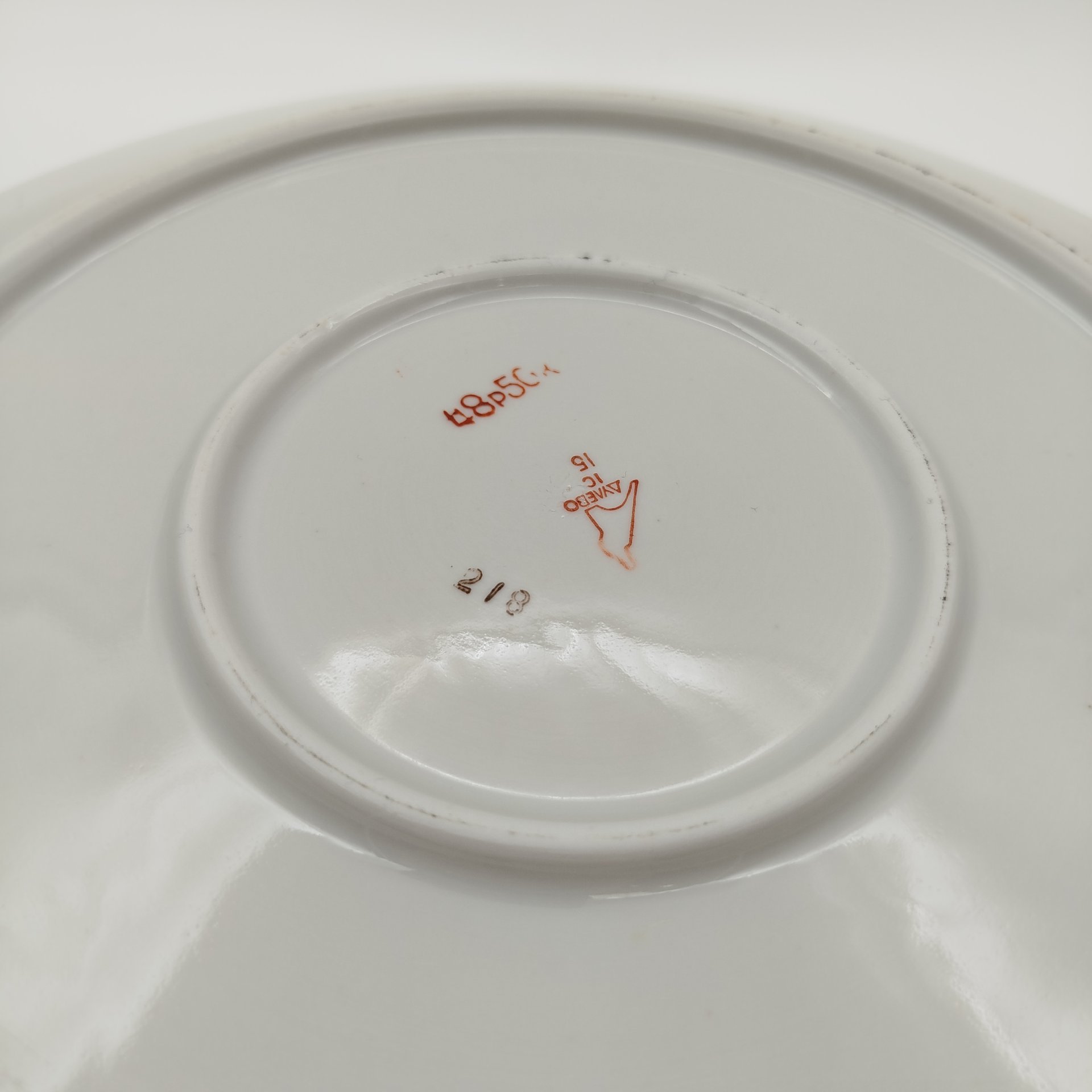 Набор сервировочный: блюдо, салатник, селёдочница, украшенные цветочным декором, фарфор, деколь, золочение, Дулевский фарфоровый завод (Дулёво), СССР, 1968-1991 гг.