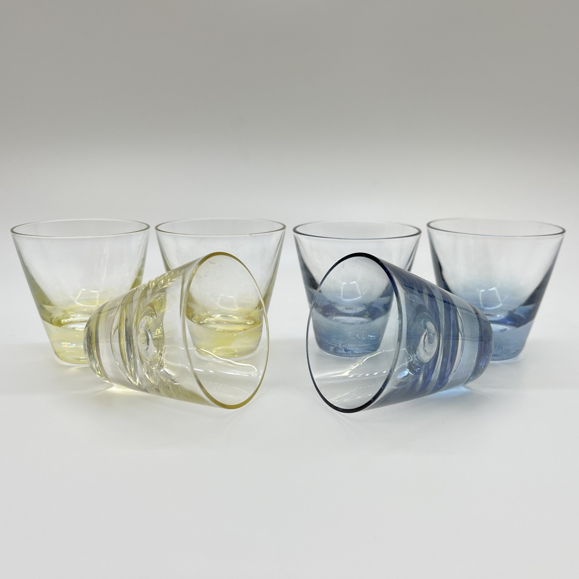 Набор стопок на 6 персон (в подборе), цветное стекло, 1970-1990 гг.