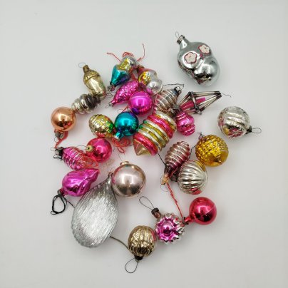 Набор из 26-ти ёлочных игрушек в подборе, стекло, краска, металл, СССР, 1960-1990 гг.