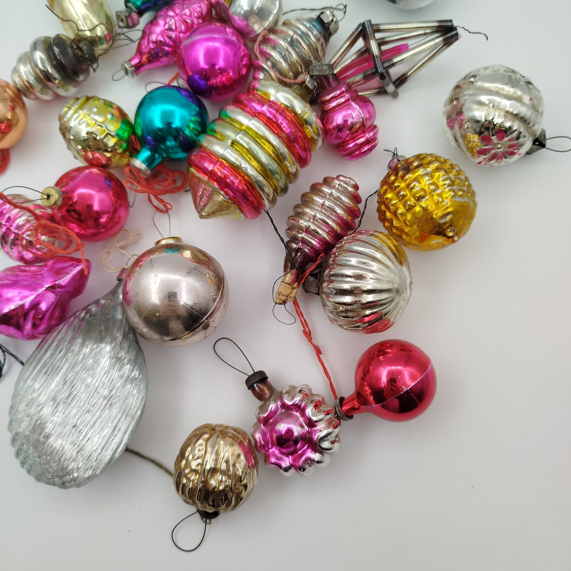 Набор из 26-ти ёлочных игрушек в подборе, стекло, краска, металл, СССР, 1960-1990 гг.