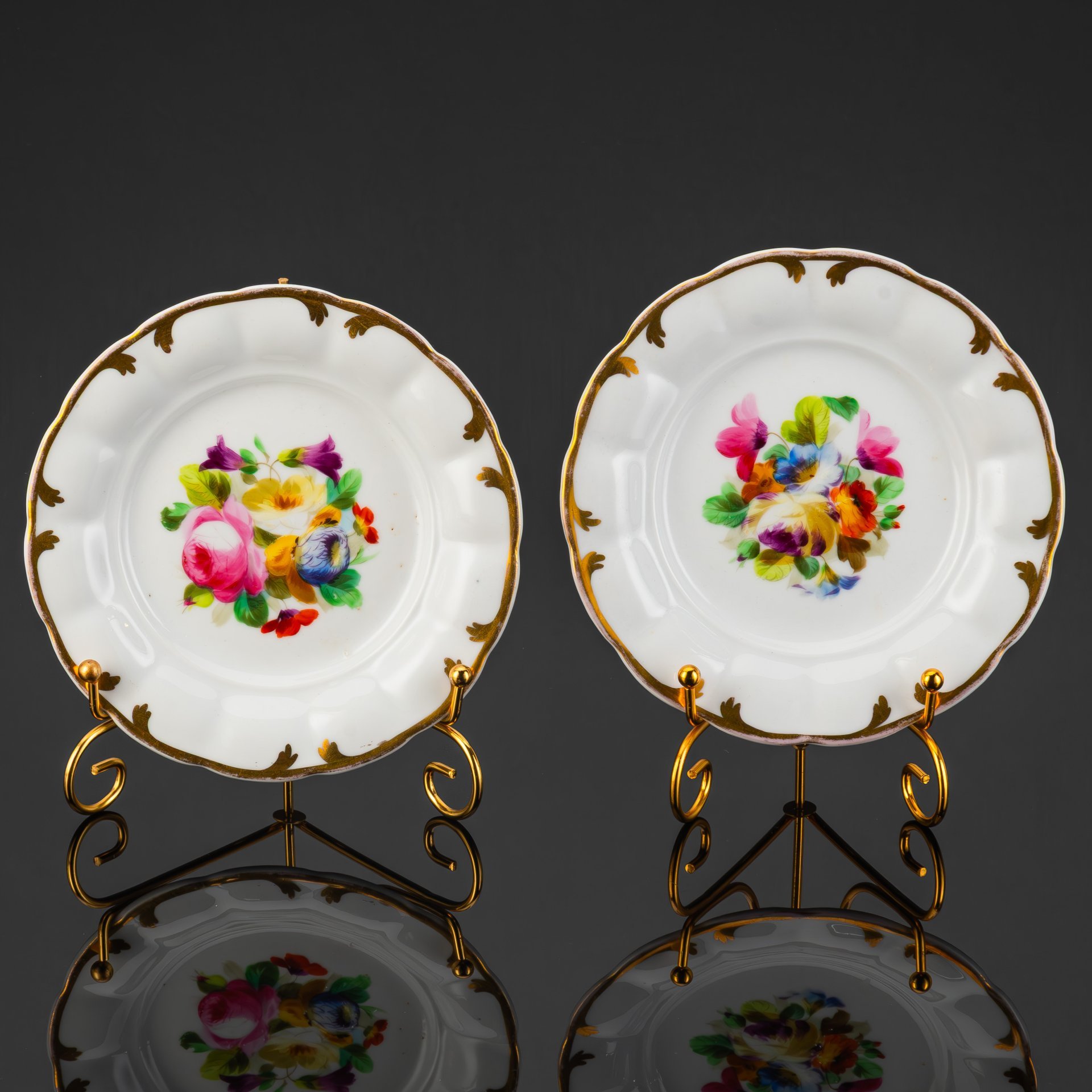 Набор из 2-х пирожковых тарелок, украшенных цветочным декором, фарфор, роспись, золочение, C. Tielsch & Co., Германия, 1850-1870 гг.