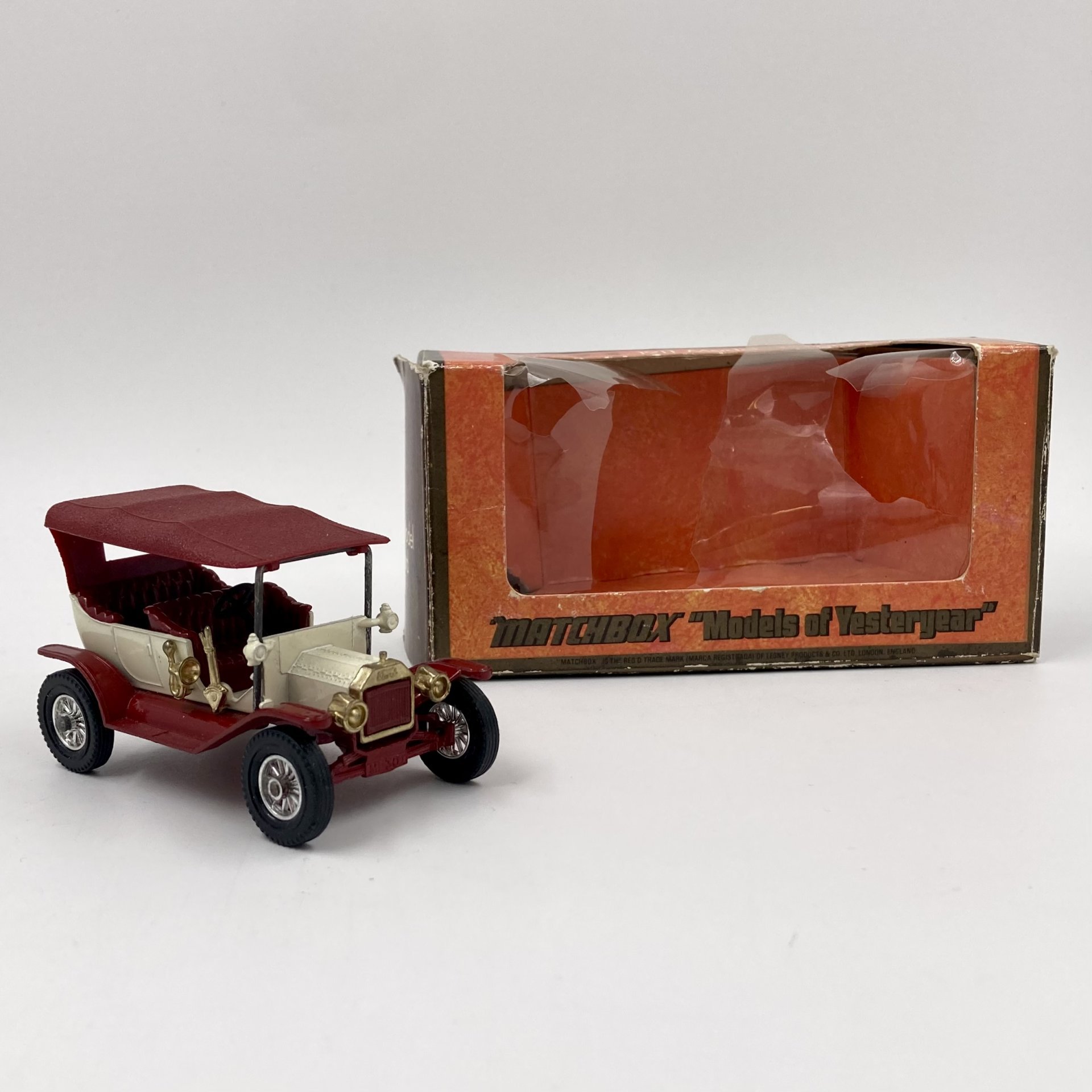 Модель автомобиля "1911 Model "T" Ford" , "Matchbox"