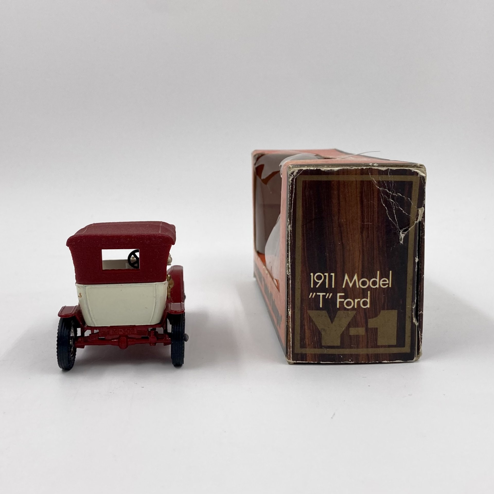 Модель автомобиля "1911 Model "T" Ford" , "Matchbox"