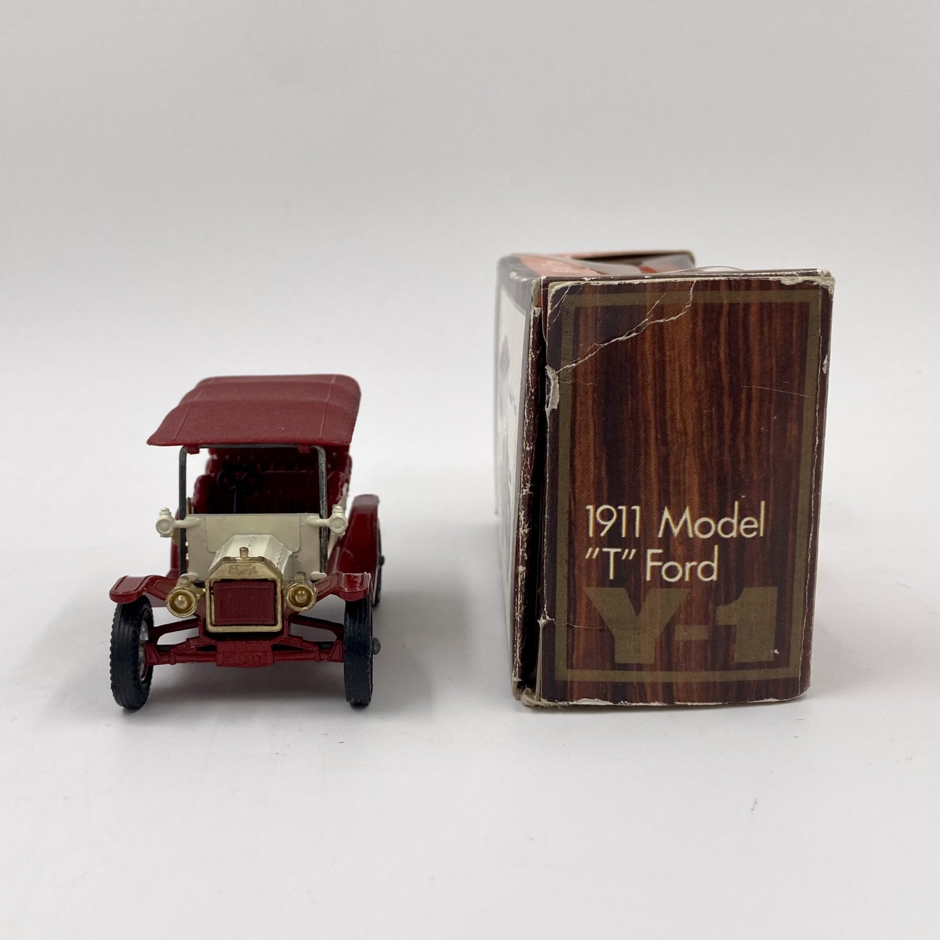 Модель автомобиля "1911 Model "T" Ford" , "Matchbox"