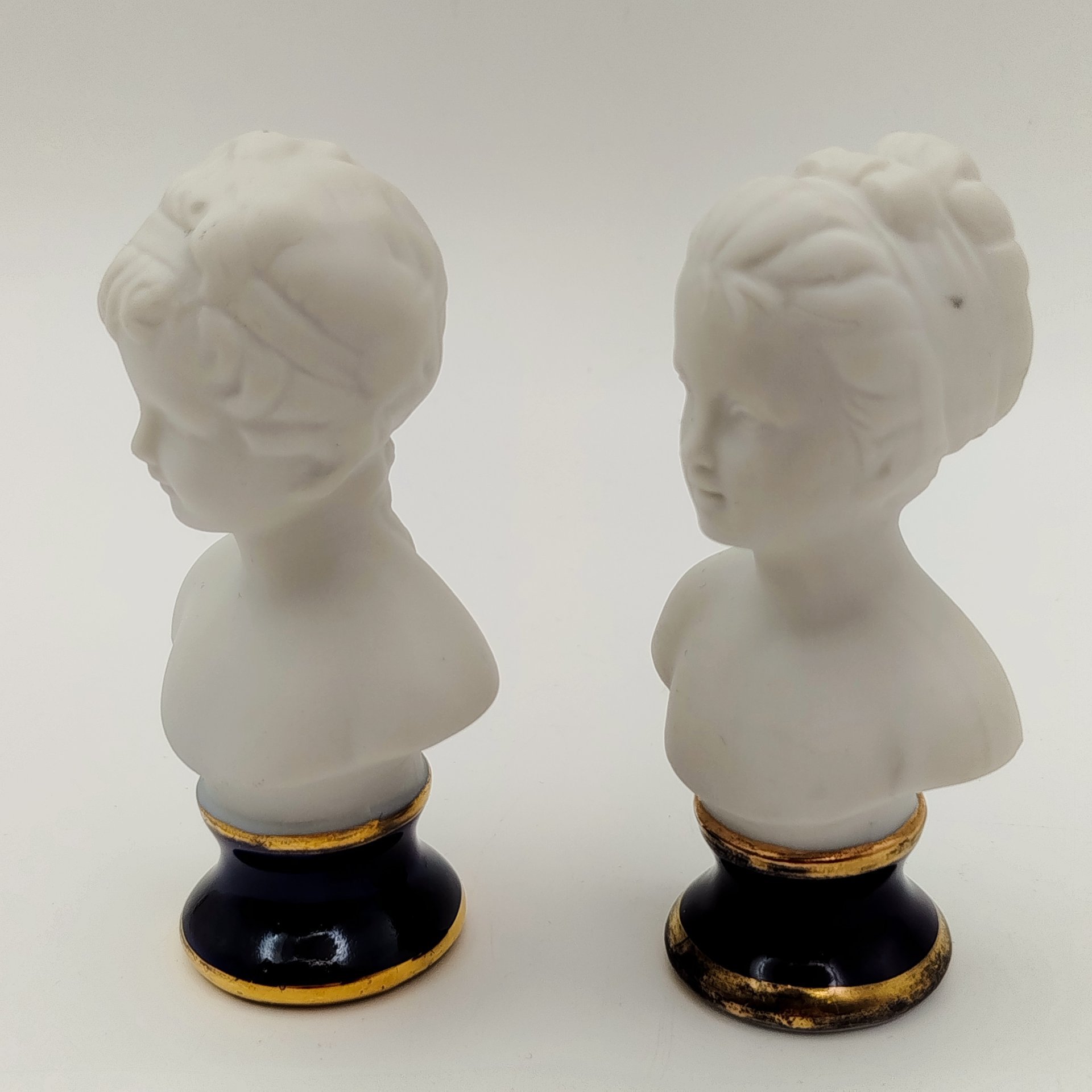 Парные миниатюрные бюсты "Александр и Луиза Броньяр" по мотивам произведения Жана Антуана Гудона