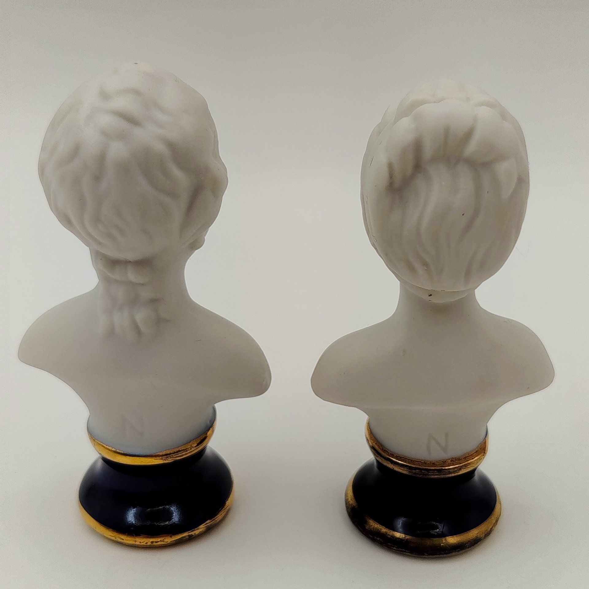 Парные миниатюрные бюсты "Александр и Луиза Броньяр" по мотивам произведения Жана Антуана Гудона
