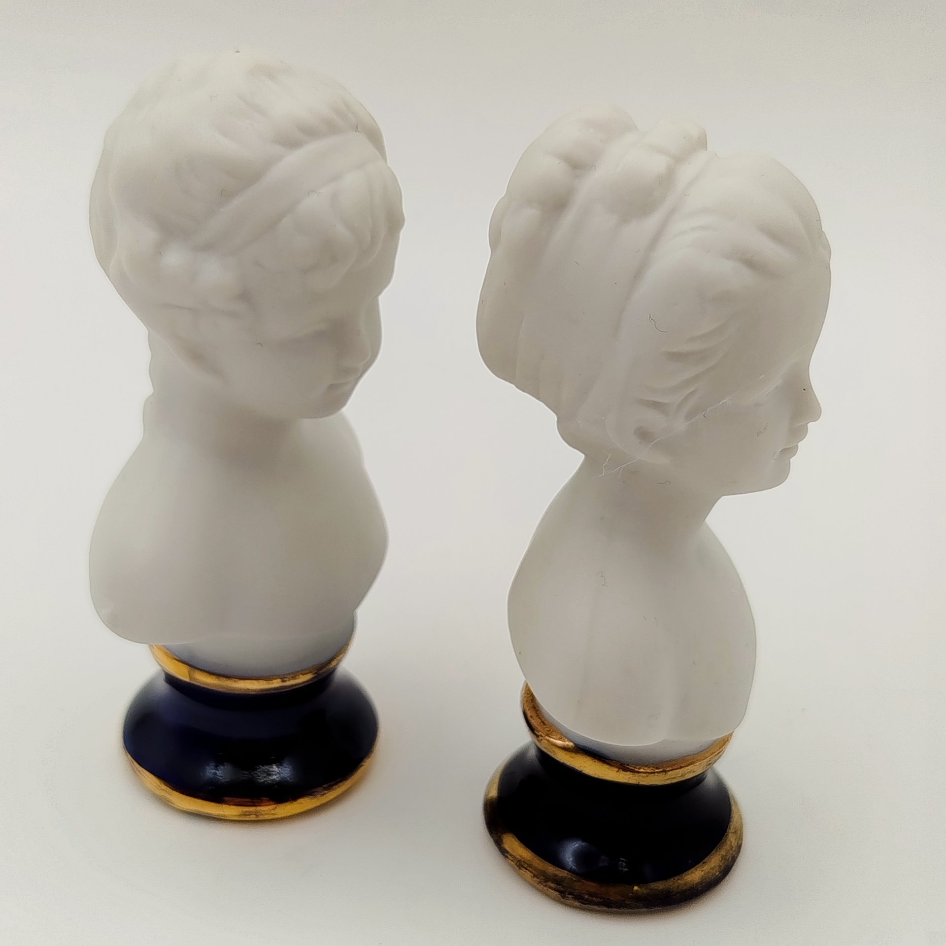 Парные миниатюрные бюсты "Александр и Луиза Броньяр" по мотивам произведения Жана Антуана Гудона
