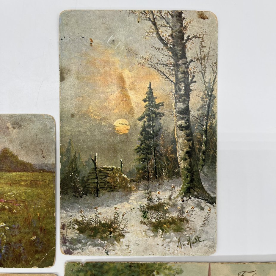 Набор из восьми открыток с изображением различных пейзажей