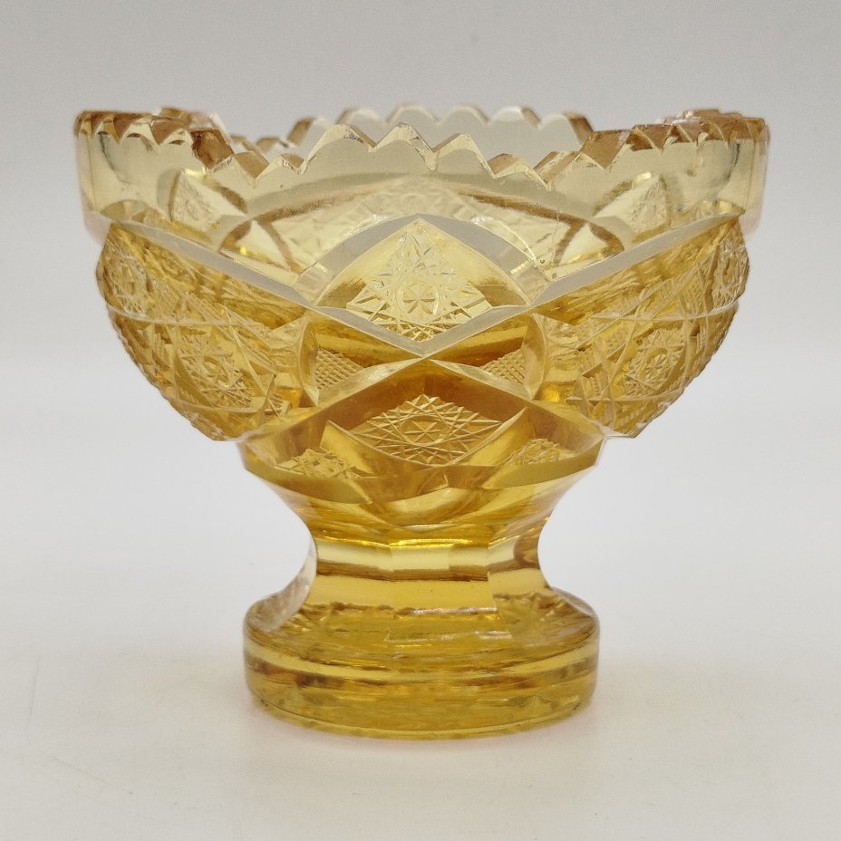 Вазочка на ножке для сервировки стола, хрусталь, алмазная грань, СССР, 1970-1990 гг.