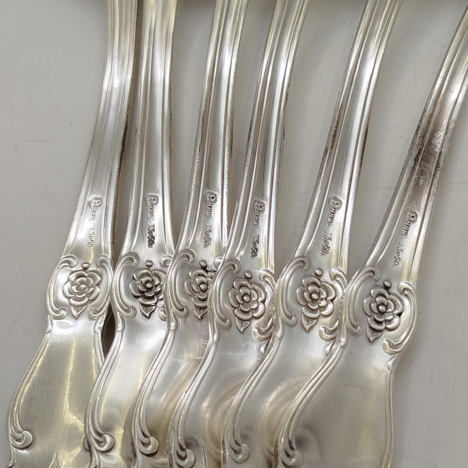 Набор столовых ложек "Серебряная роза" на 6 персон, мНЦ (медь-никель-цинк), серебрение, Кольчугинский завод цветных металлов, СССР, 1962-1990 гг.
