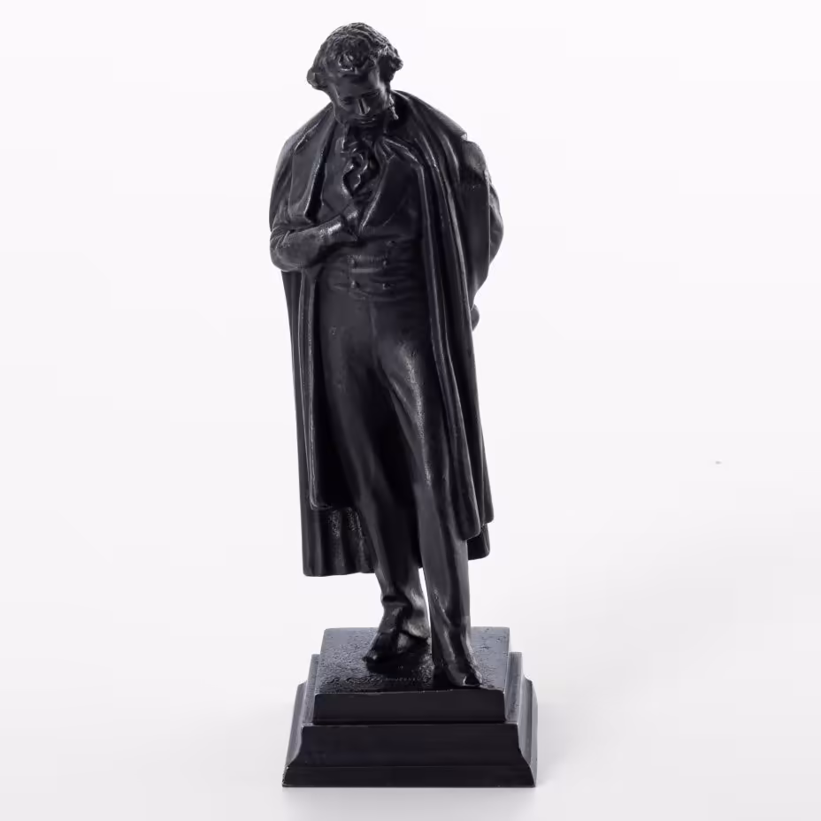 Статуэтка "А.С. Пушкин" (по модели А.М. Опекушина), Каслинский чугунолитейный завод (Касли)