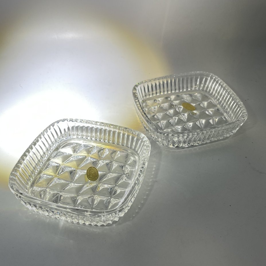 Набор из 2 розеток "Льдинки", хрусталь, пресс, Ленинградский завод художественного стекла (ЛЗХС), СССР, 1960-1980 гг.