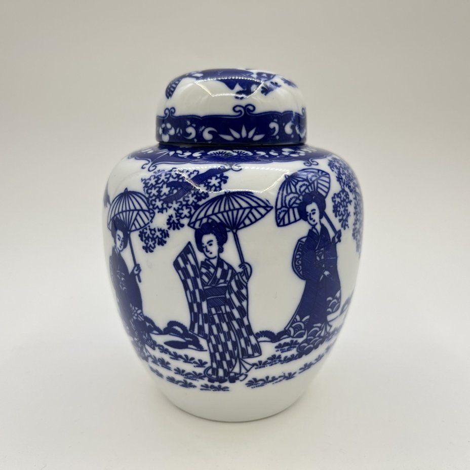 Емкость для хранения чая (чайница), фарфор, деколь, Япония, 2010-2020 гг.