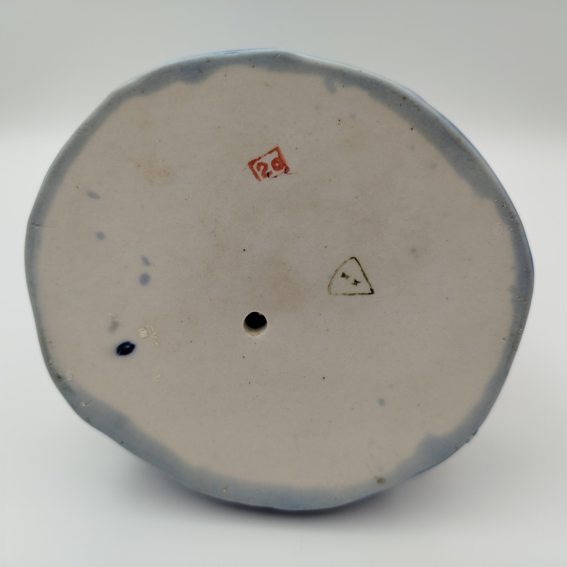 Статуэтка «Хозяйка Медной горы», скульптор Л.Н. Шушканова, фарфор, роспись, золочение, Турыгинский фарфоровый завод артели «Художественная керамика» (Гжель), СССР, 1950-1960 гг.