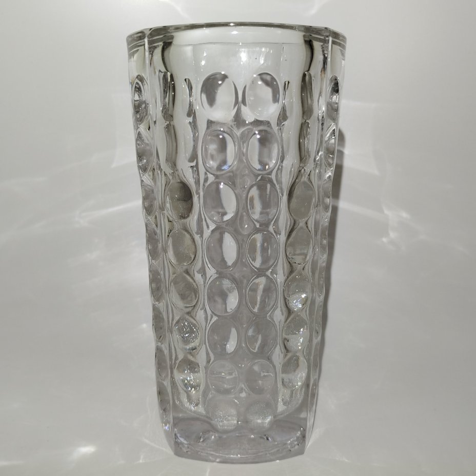 Ваза с эффектом линзы, автор Rudolf Jurnikl (Рудольф Юрникл),  завод Rudolfova Hut Dubi Glassworks, стекло, Чехословакия, 1960-1970 гг.