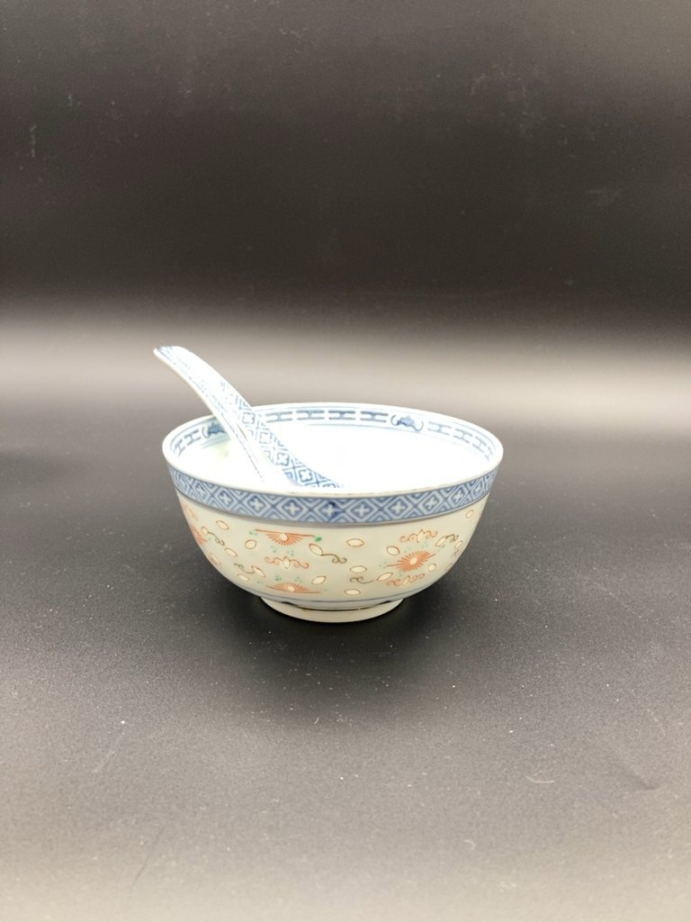Пиал с ложкой, Китай
