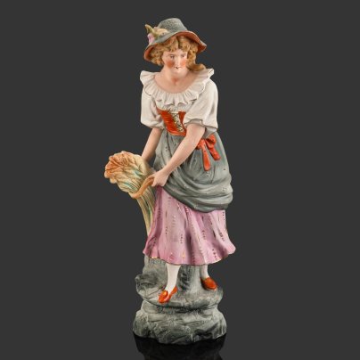 Статуэтка "Девушка со снопом", бисквит, роспись, золочение, Samson, Edmé et Cie, Франция, 1940-1969 гг.