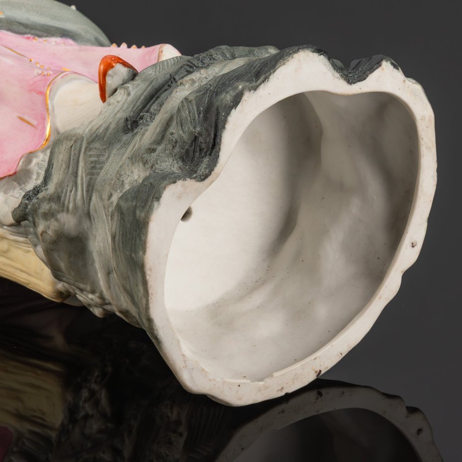 Статуэтка "Девушка со снопом", бисквит, роспись, золочение, Samson, Edmé et Cie, Франция, 1940-1969 гг.