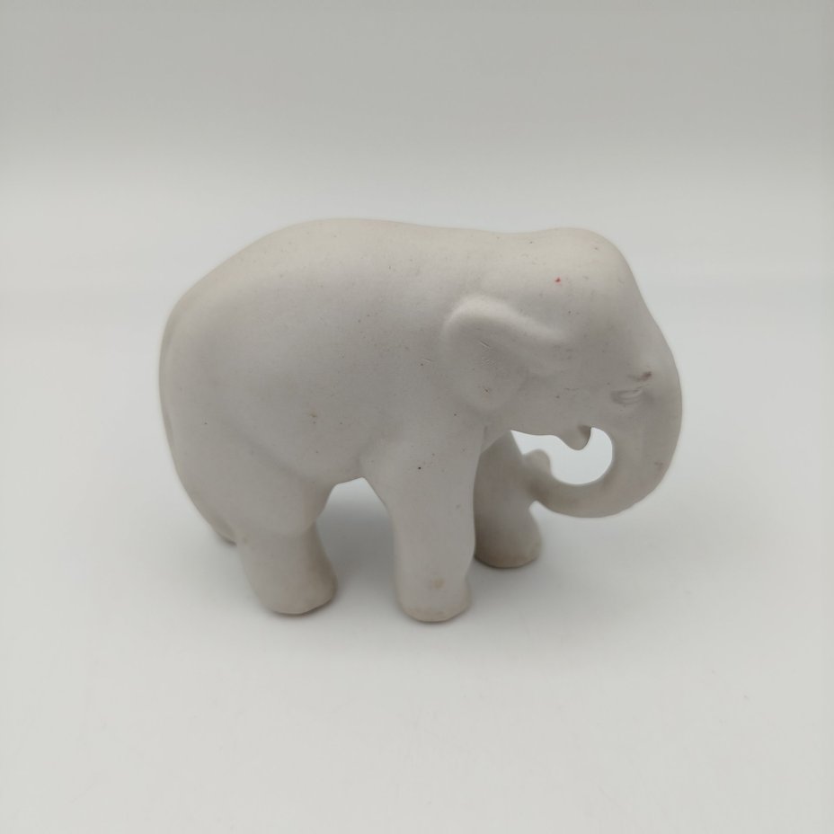 Статуэтка "Слон", бисквит, СССР, 1950-1960 гг.
