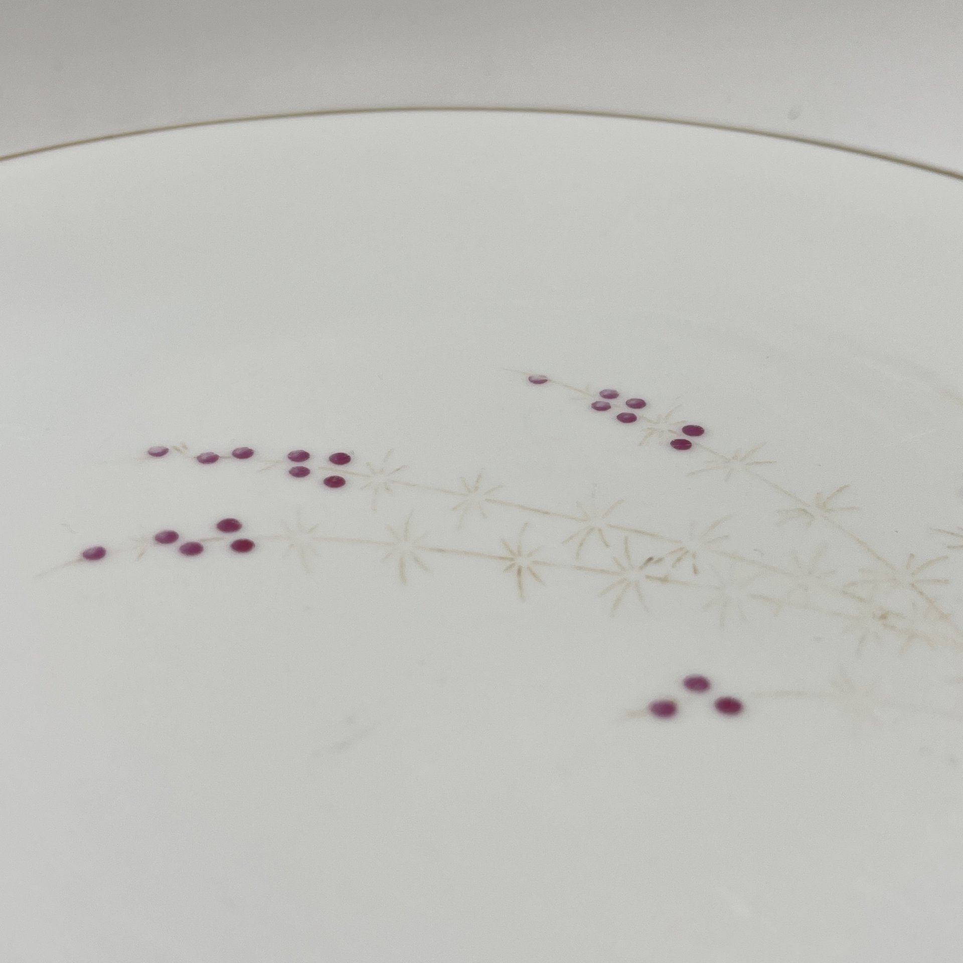 Набор из 4 тарелок с растительным декором, фарфор, деколь, золочение, Volkstedt Beyer & Bock, ГДР, 1960-1980 гг.