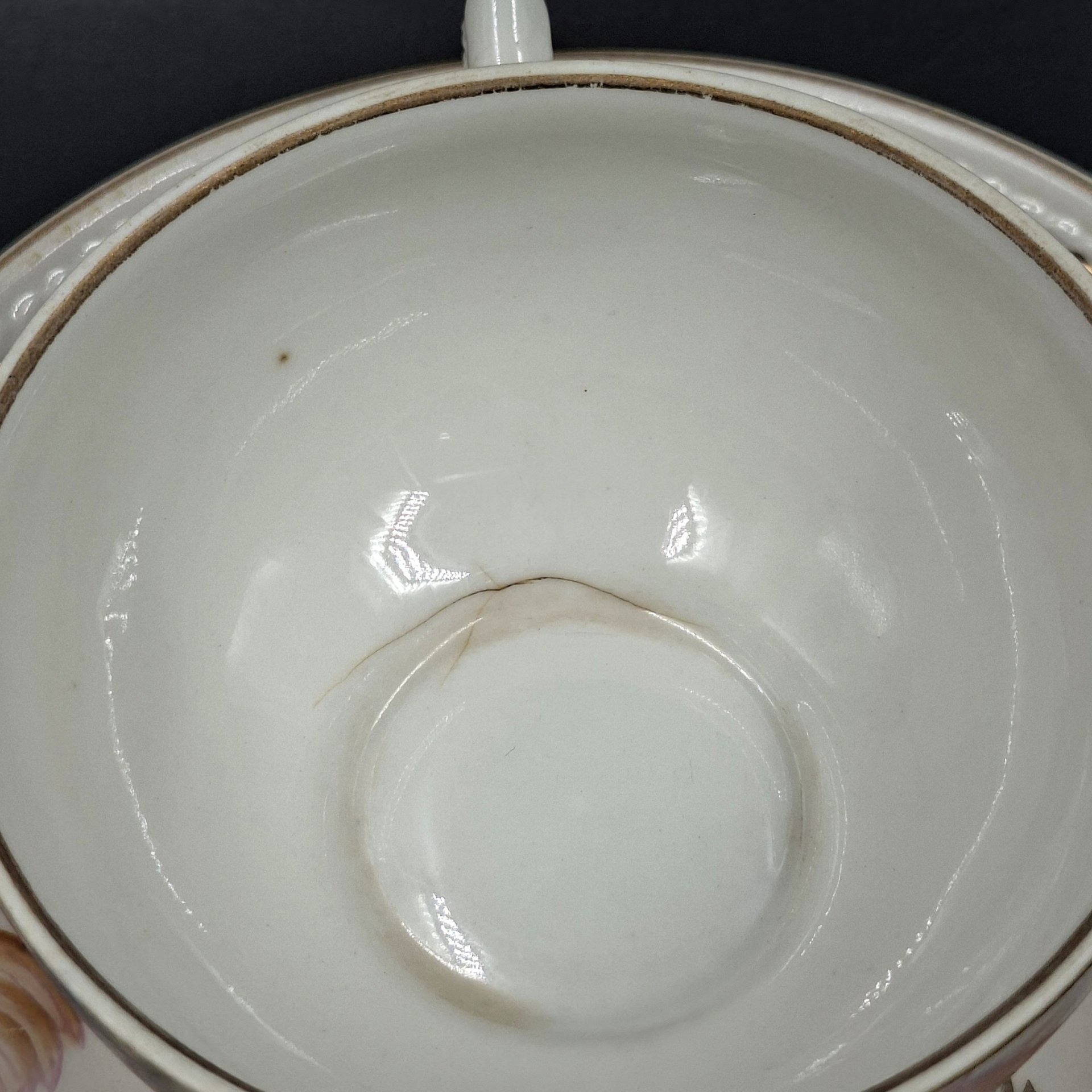 Набор из двух чайных пар с декором в виде осенних листьев (с дефектами), фарфор, роспись, золочение, Рижский фарфорово-фаянсовый завод, СССР, 1953-1962 гг.