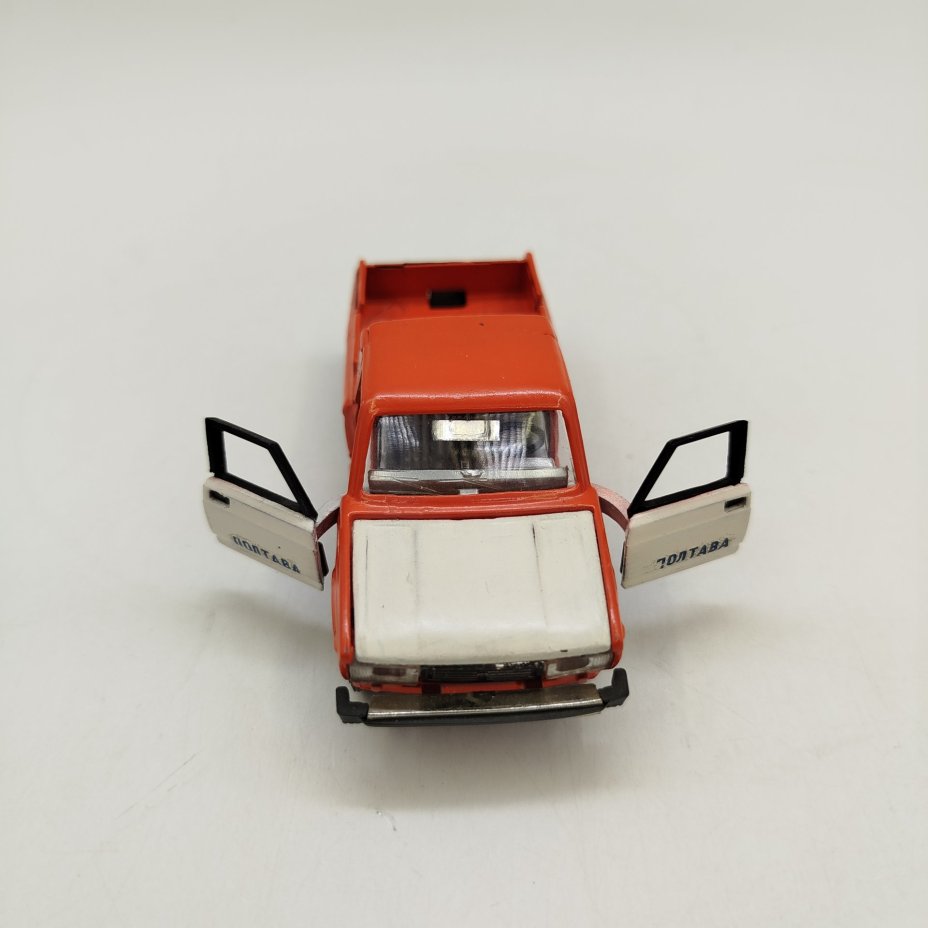 Модель автомобиля Москвич пикап "Полтава", масштаб 1:43, металл, СССР, 1980-1990 гг.