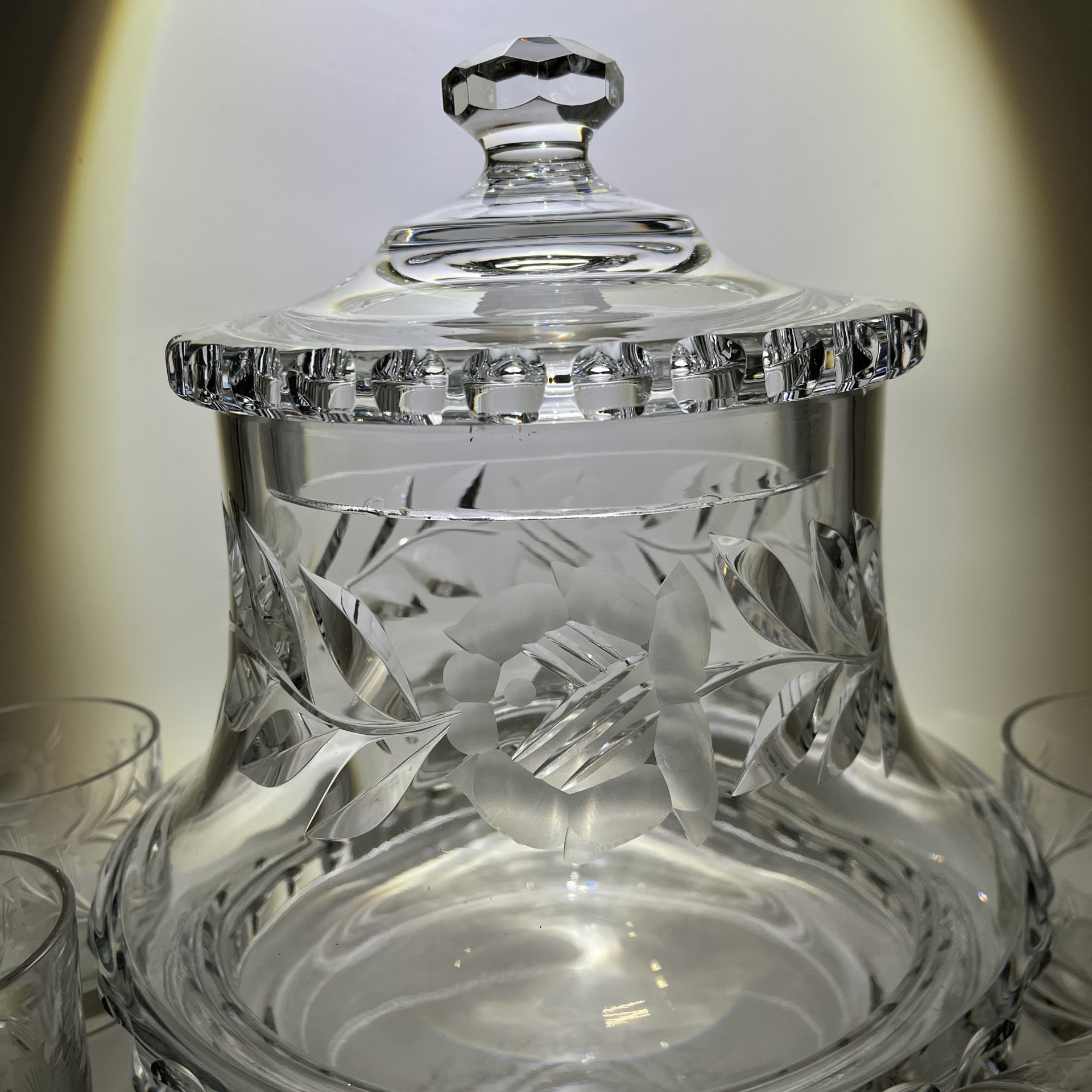 Набор для крюшона: крюшонница и 5 стаканов