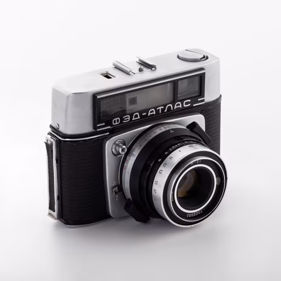 Фотоаппарат ФЭД "Атлас", объектив "Индустар-61" в оригинальном кофре