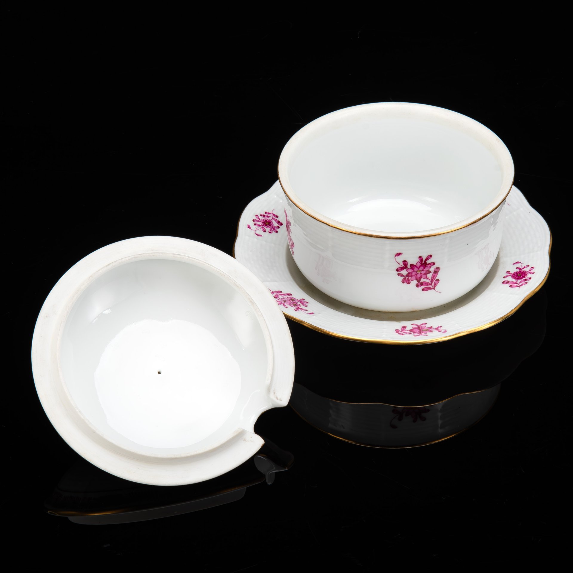 Горчичница (соусник), выполненная в фирменном дизайне "Chinese Bouquet/Apponyi Purpur", Herend (Херенд)
