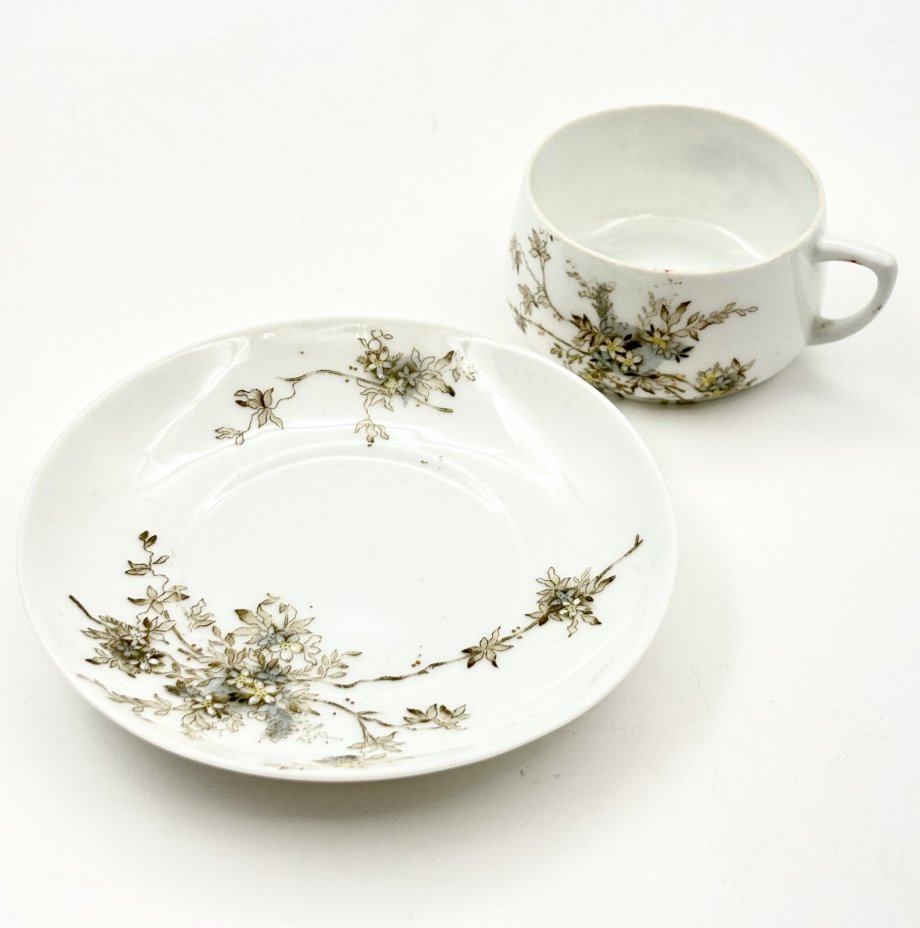 Пара кофейная с нежным цветочным декором, фарфор, деколь, подрисовка, Фарфоровая фабрика Гарднера, Российская империя, 1870-1910 гг.